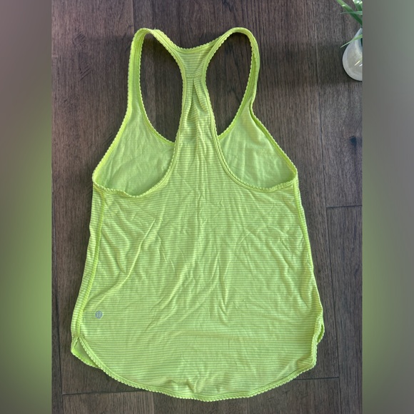 2pc Pink & Green Lululemon Tanktops 💚💕 - Picture 3 of 5